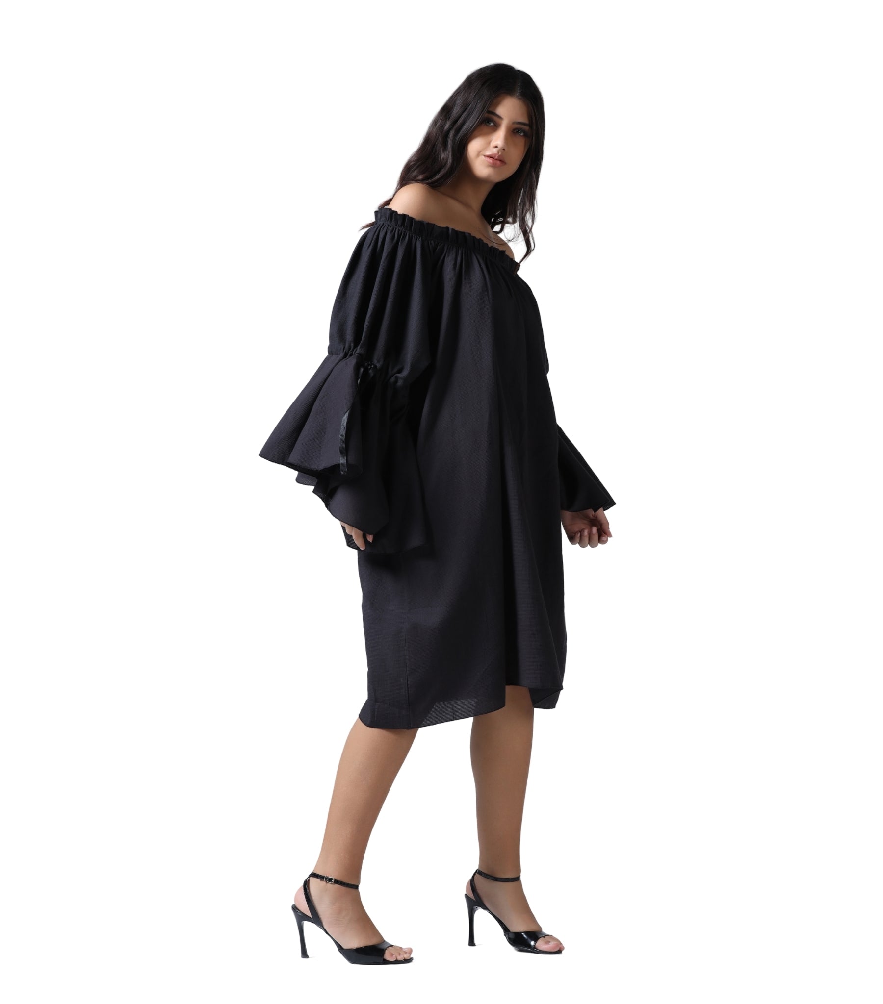 dress Easto Garments